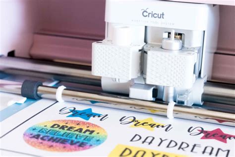 Does the Cricut Print Color - Exploring the Limits and Capabilities of Cricut Machines in Color Printing